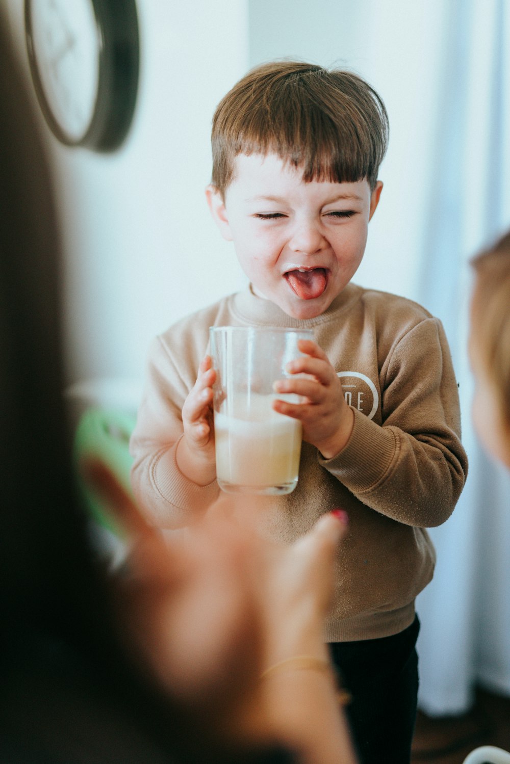 Sữa cao năng lượng - Trẻ nào thật sự cần uống và uống bao lâu?