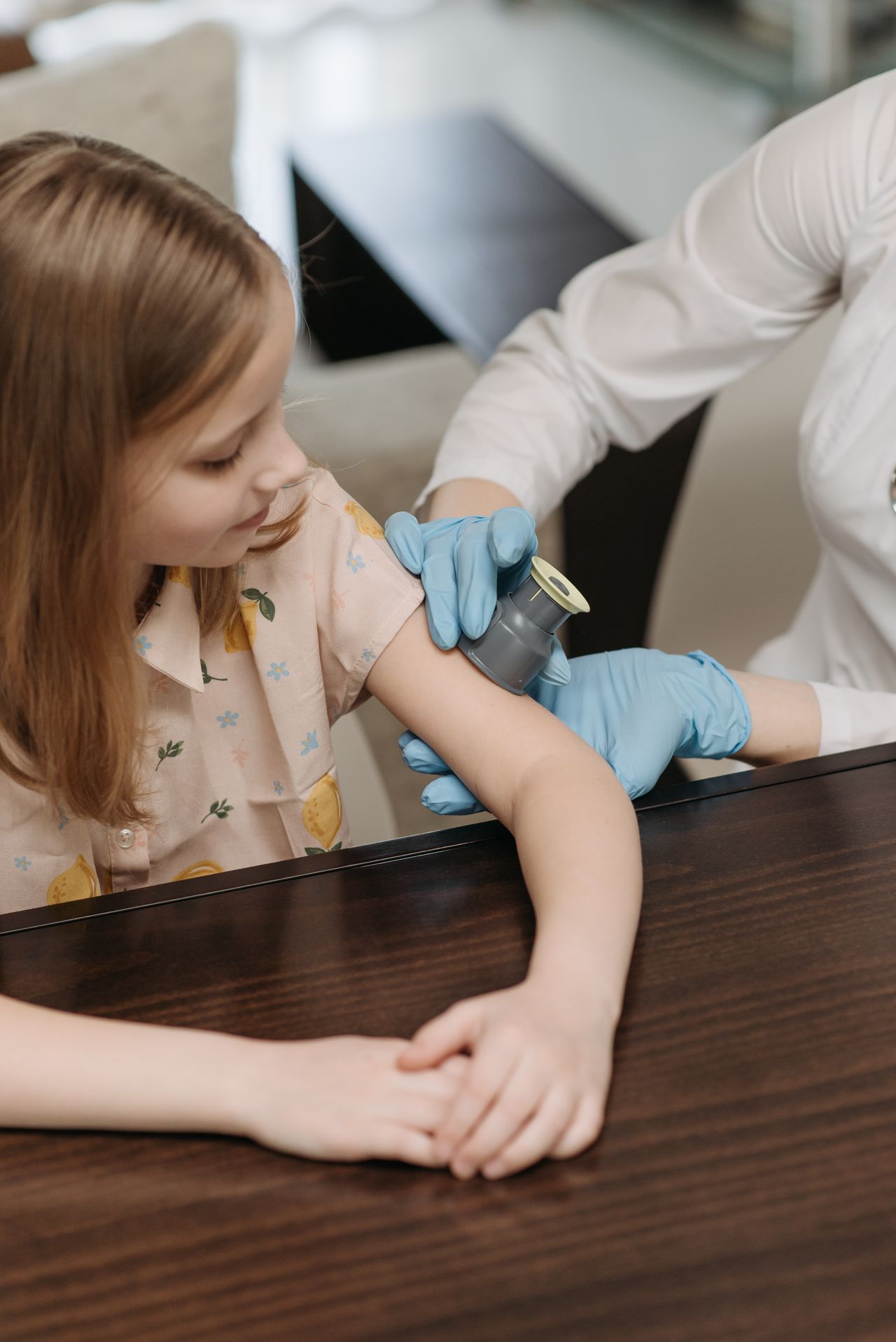 Vaccine sốt xuất huyết có phòng được cả 4 type virus Dengue không? Tiêm rồi có còn mắc bệnh không?