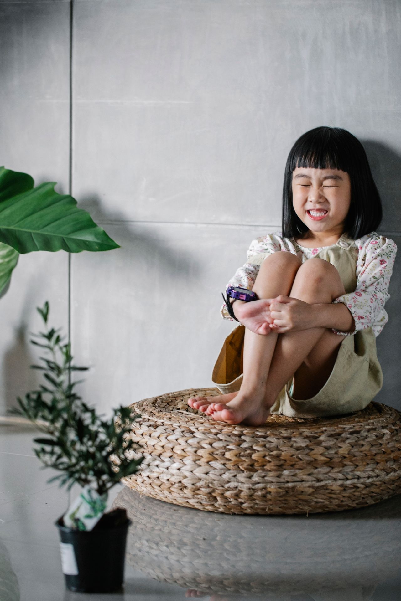 Bé hay đau chân về đêm nhưng ban ngày vẫn chạy nhảy bình thường – Có phải đau tăng trưởng không?