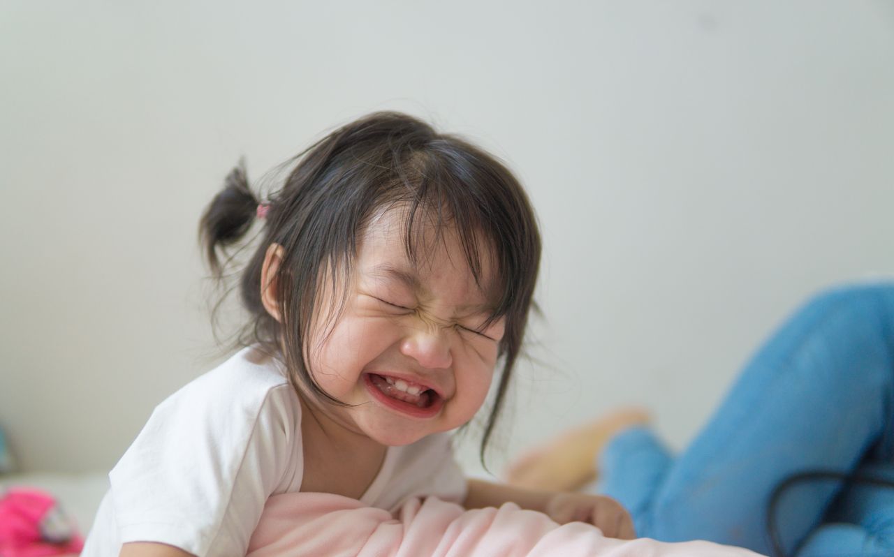 Bé táo bón lâu ngày – Làm sao điều trị dứt điểm và hạn chế tái phát?